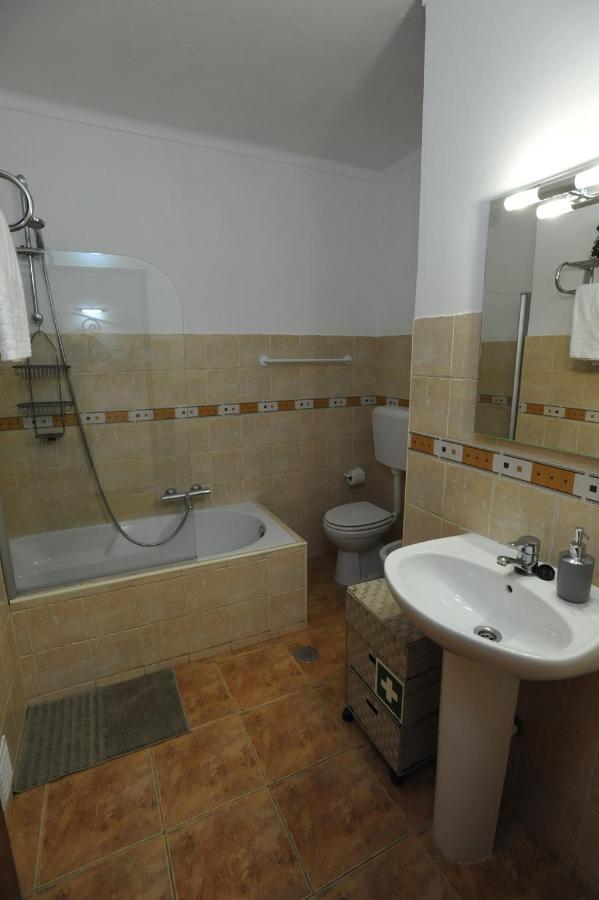 Lagos Central Apartments Ap 3 Eksteriør bilde